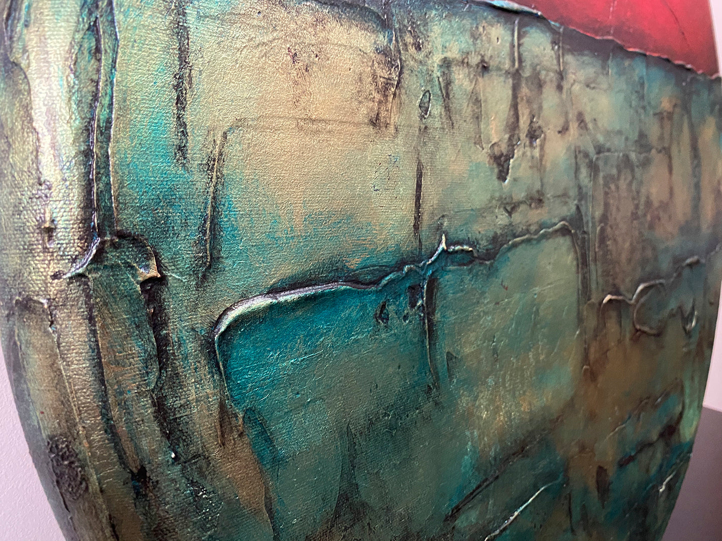 Tactile - Contrasts